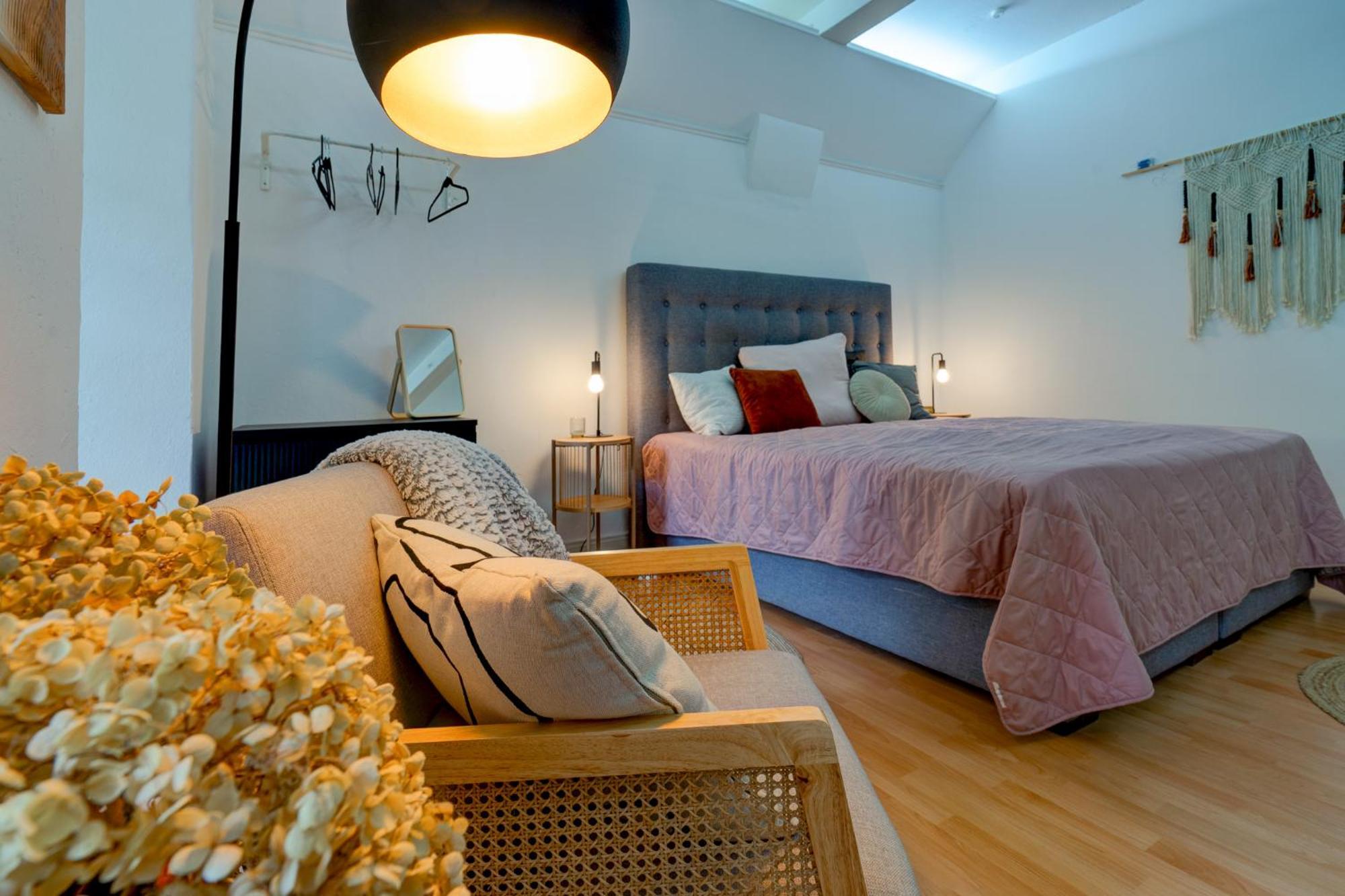 Apartment Mit 2 Schlafzimmern Am Bergpark Wilhelmshoehe Кассель Екстер'єр фото