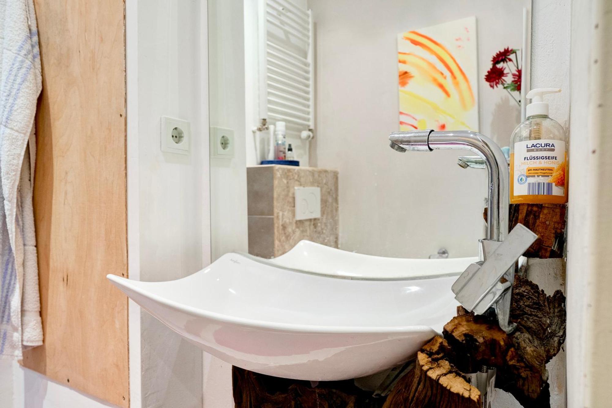 Apartment Mit 2 Schlafzimmern Am Bergpark Wilhelmshoehe Кассель Екстер'єр фото